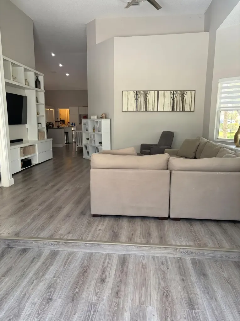 521 W Palm Aire Drive Pompano Beach FL 33069