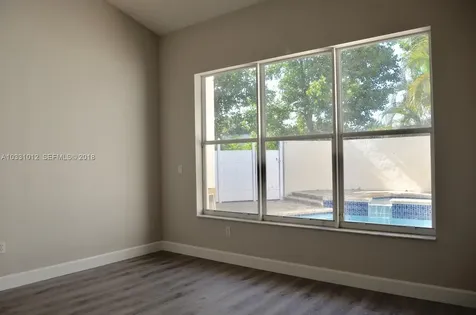 521 W Palm Aire Drive Pompano Beach FL 33069