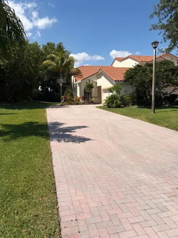 521 W Palm Aire Drive Pompano Beach FL 33069