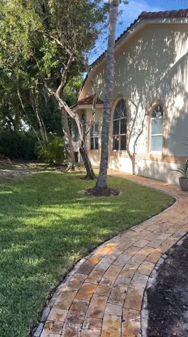 521 W Palm Aire Drive Pompano Beach FL 33069