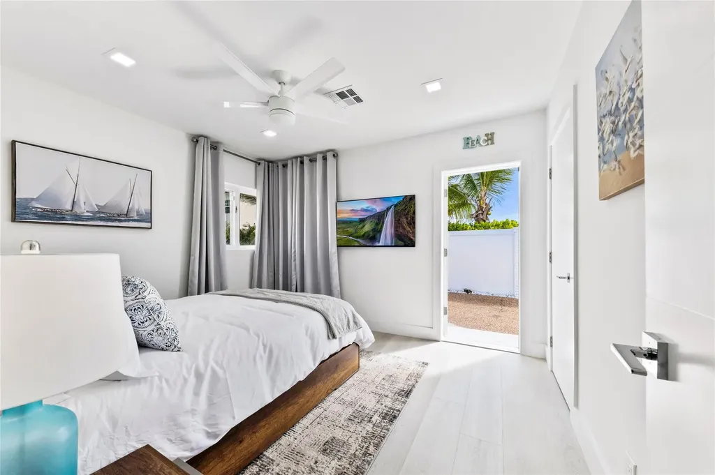3329 NE 17th Street Fort Lauderdale FL 33305
