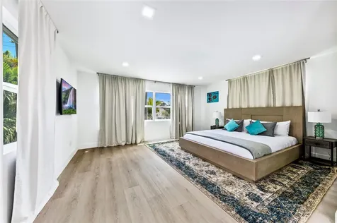 3329 NE 17th Street Fort Lauderdale FL 33305