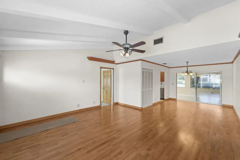 1720 SW 10th Street Boca Raton FL 33486