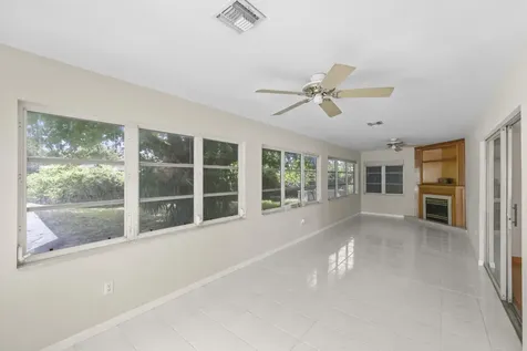 1720 SW 10th Street Boca Raton FL 33486