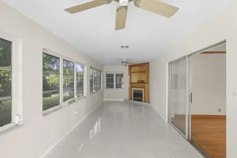 1720 SW 10th Street Boca Raton FL 33486