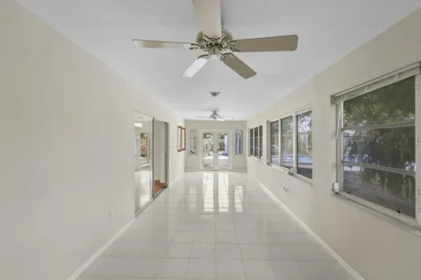 1720 SW 10th Street Boca Raton FL 33486