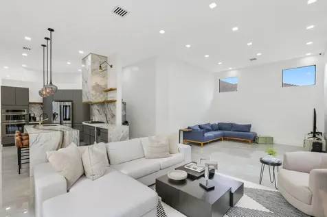 4265 SW 185th Avenue Miramar FL 33029