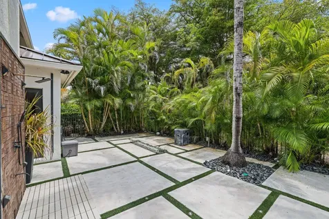 4265 SW 185th Avenue Miramar FL 33029