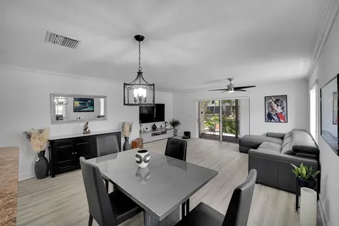 9499 NW 42nd Street Sunrise FL 33351