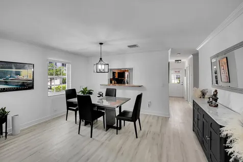 9499 NW 42nd Street Sunrise FL 33351