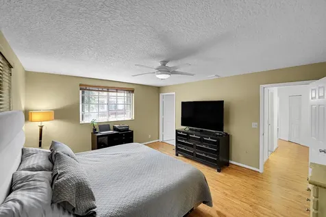 9499 NW 42nd Street Sunrise FL 33351