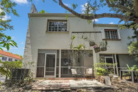 9499 NW 42nd Street Sunrise FL 33351