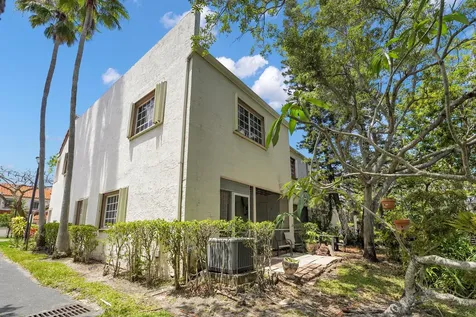 9499 NW 42nd Street Sunrise FL 33351