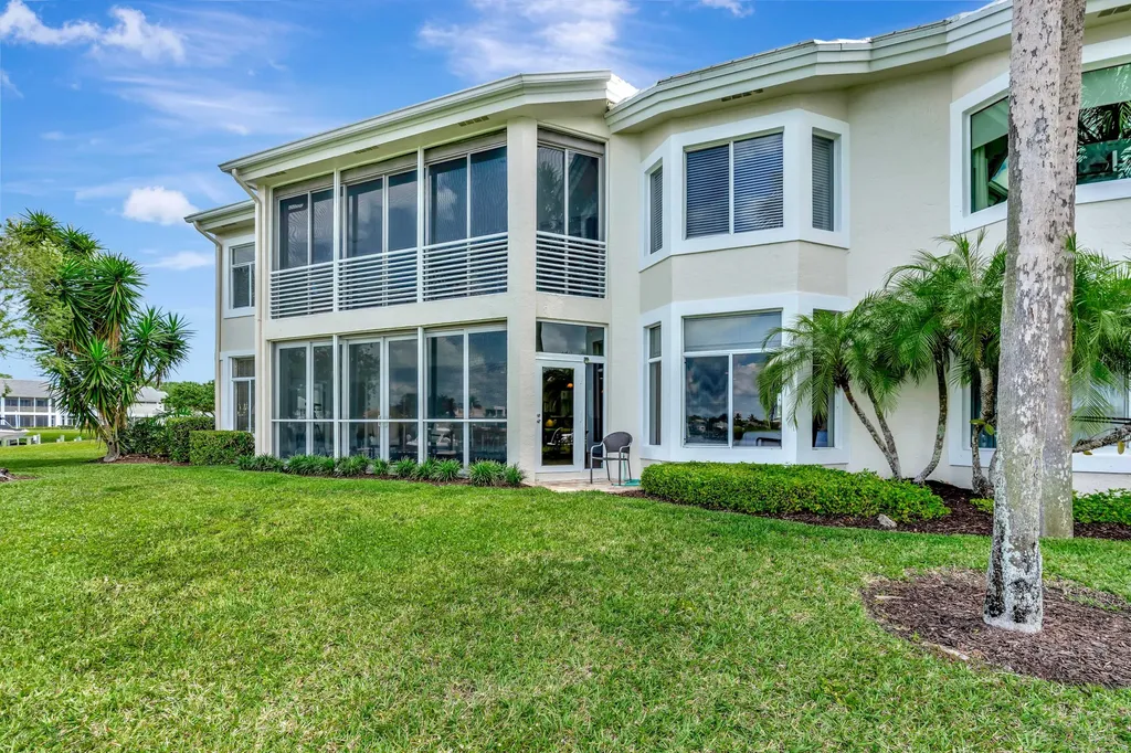 2704 Captains Way Jupiter FL 33477