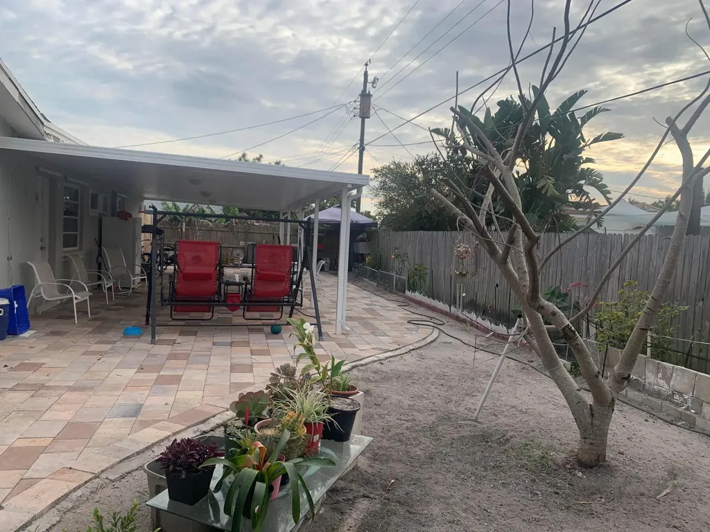 1345 Stoneway Lane West Palm Beach FL 33417
