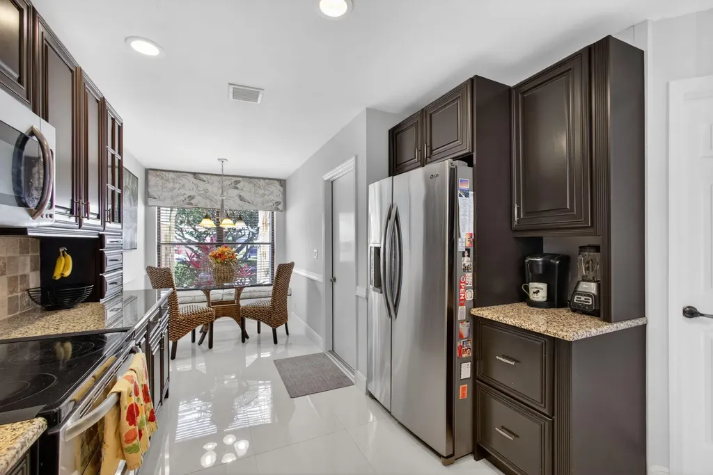 906 Windermere Way Palm Beach Gardens FL 33418