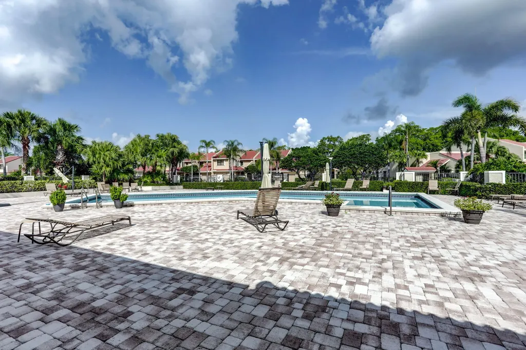 906 Windermere Way Palm Beach Gardens FL 33418