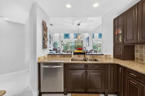 906 Windermere Way Palm Beach Gardens FL 33418