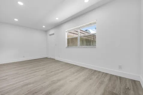 154 Seville G Delray Beach FL 33446