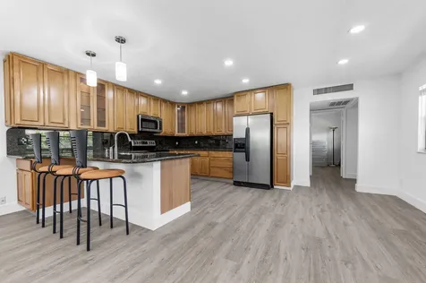 154 Seville G Delray Beach FL 33446