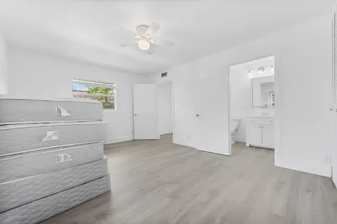 154 Seville G Delray Beach FL 33446