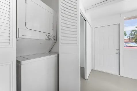 154 Seville G Delray Beach FL 33446