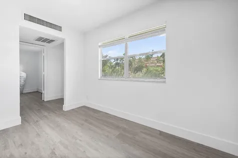 154 Seville G Delray Beach FL 33446