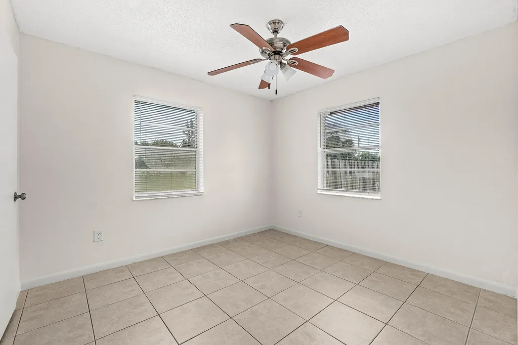 4807 Gulfstream Road Lake Worth FL 33461