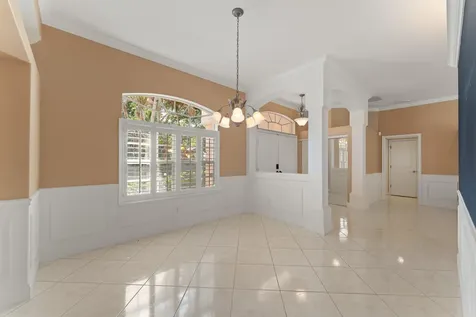 1184 SW Mirror Lake Cove Port St Lucie FL 34986