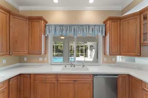 1184 SW Mirror Lake Cove Port St Lucie FL 34986