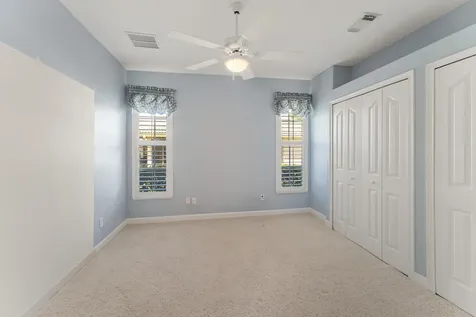 1184 SW Mirror Lake Cove Port St Lucie FL 34986