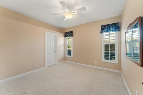 1184 SW Mirror Lake Cove Port St Lucie FL 34986