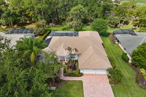 1184 SW Mirror Lake Cove Port St Lucie FL 34986