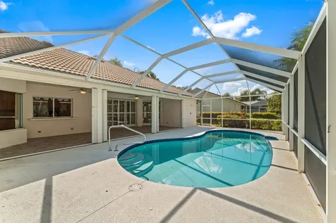 1184 SW Mirror Lake Cove Port St Lucie FL 34986
