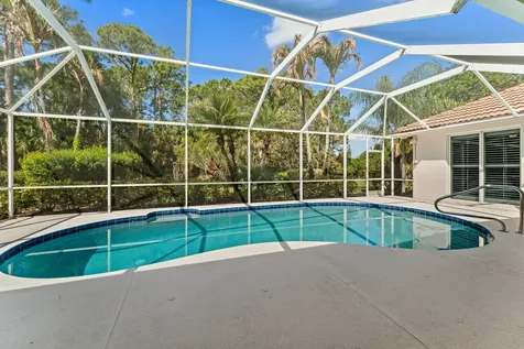 1184 SW Mirror Lake Cove Port St Lucie FL 34986