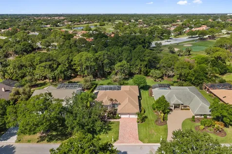 1184 SW Mirror Lake Cove Port St Lucie FL 34986
