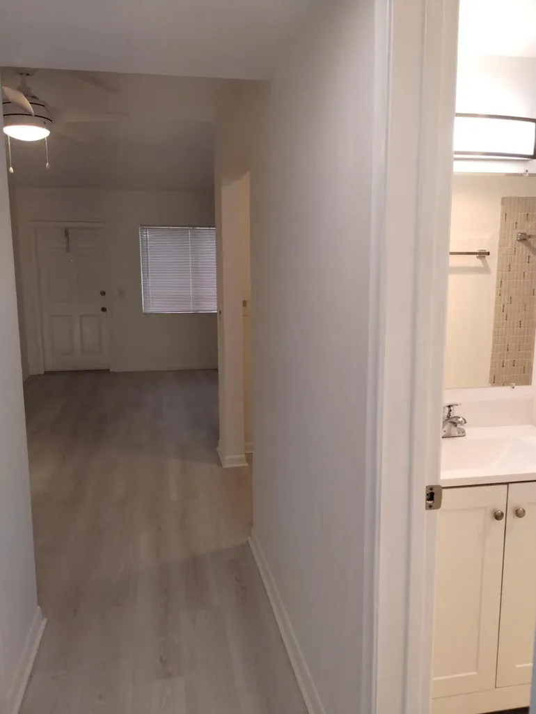 2880 Lake Osborne Drive Lake Worth Beach FL 33461