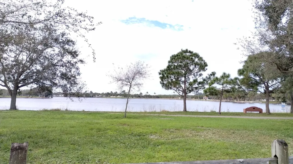2880 Lake Osborne Drive Lake Worth Beach FL 33461