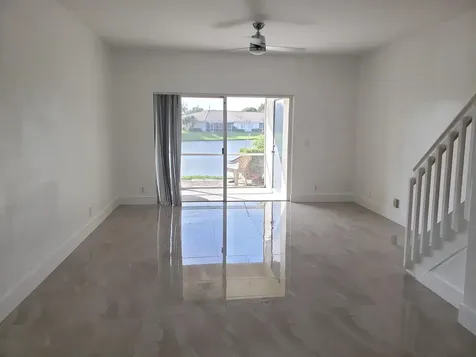 4963 SW 31st Terrace Dania Beach FL 33312
