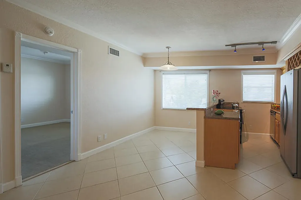 924 SE 2nd Street Fort Lauderdale FL 33301