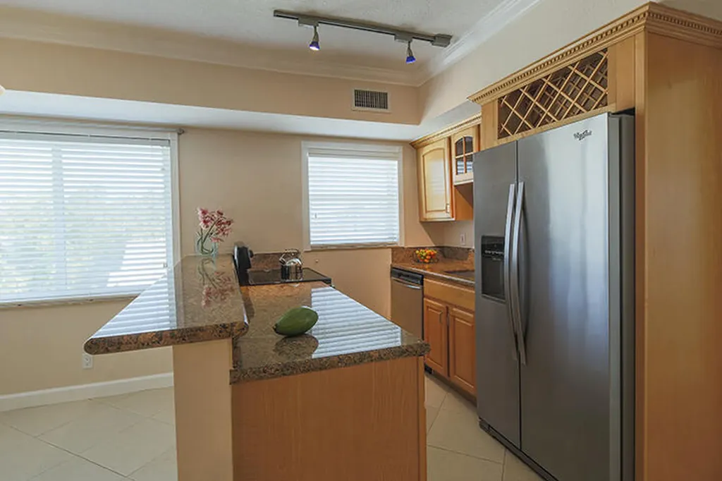924 SE 2nd Street Fort Lauderdale FL 33301