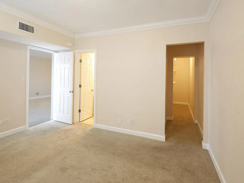 924 SE 2nd Street Fort Lauderdale FL 33301