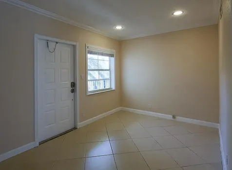 924 SE 2nd Street Fort Lauderdale FL 33301
