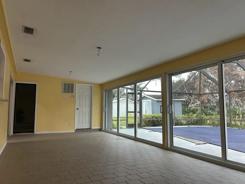 2080 SE Elmhurst Road Port St Lucie FL 34952