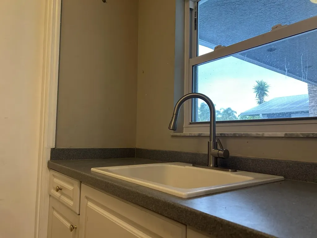2080 SE Elmhurst Road Port St Lucie FL 34952