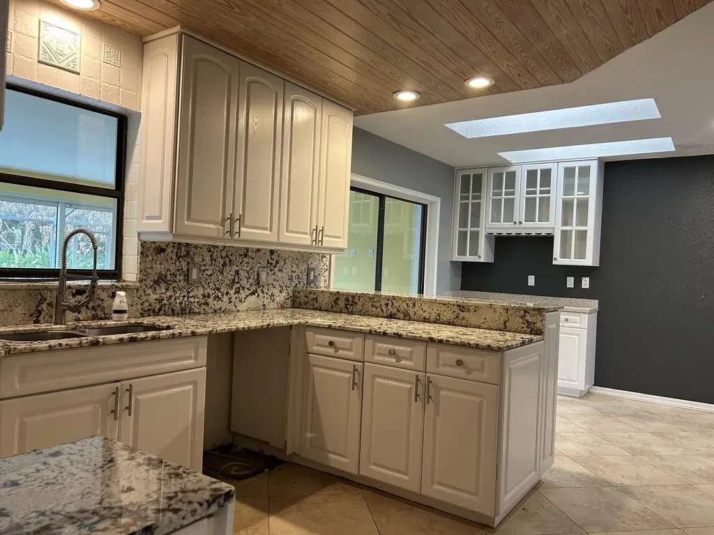 2080 SE Elmhurst Road Port St Lucie FL 34952