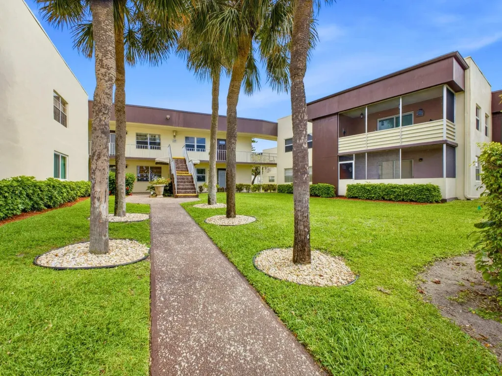 755 Normandy P Delray Beach FL 33484