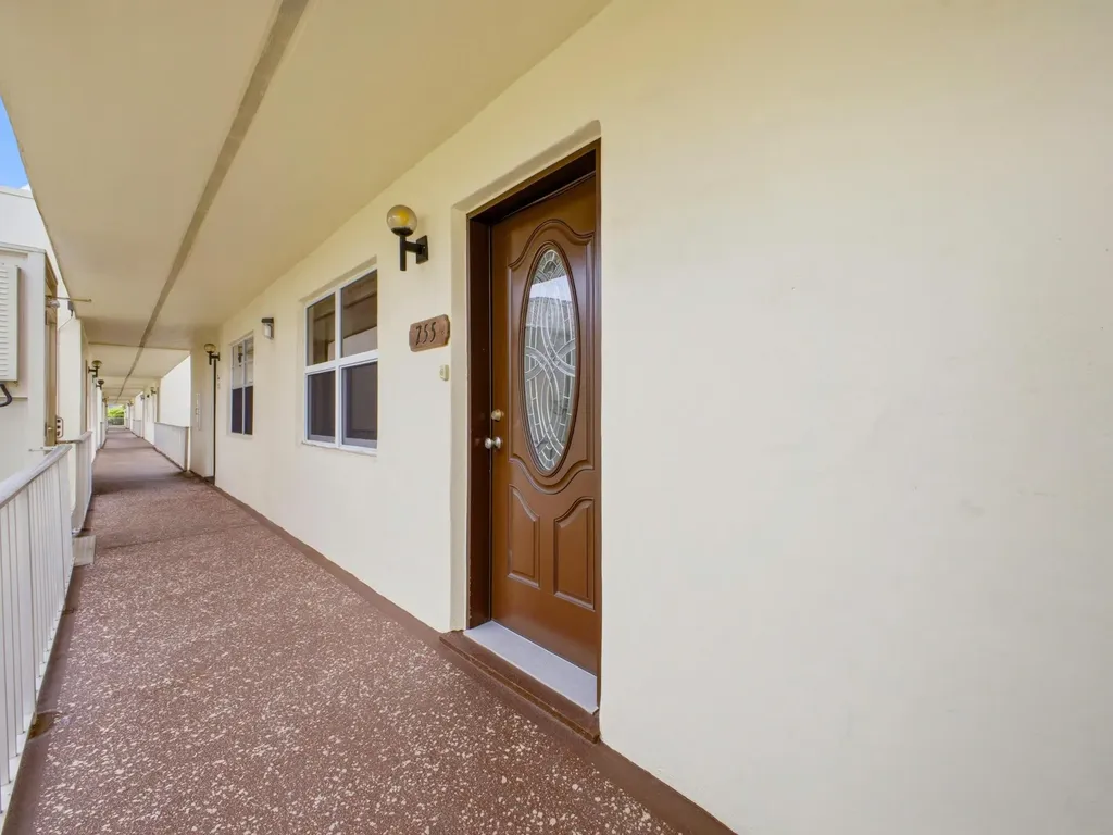755 Normandy P Delray Beach FL 33484
