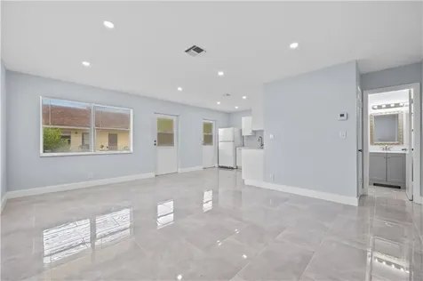 260 NW 19th Street Boca Raton FL 33432