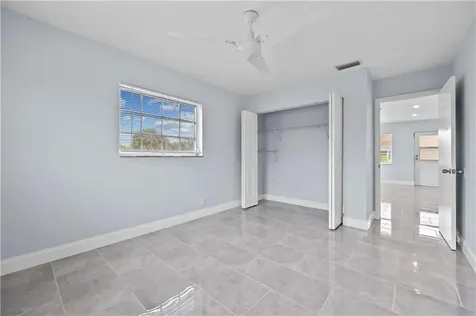 260 NW 19th Street Boca Raton FL 33432